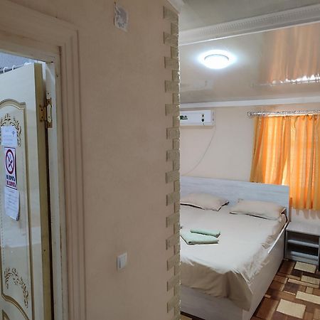 Family Guest House - Friends-J นูกุส ภายนอก รูปภาพ