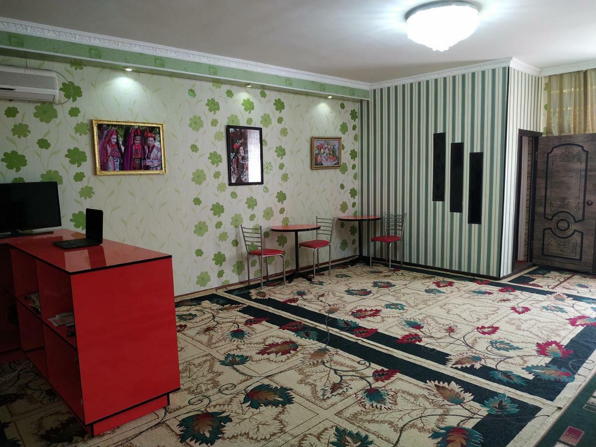 Family Guest House - Friends-J นูกุส ภายนอก รูปภาพ
