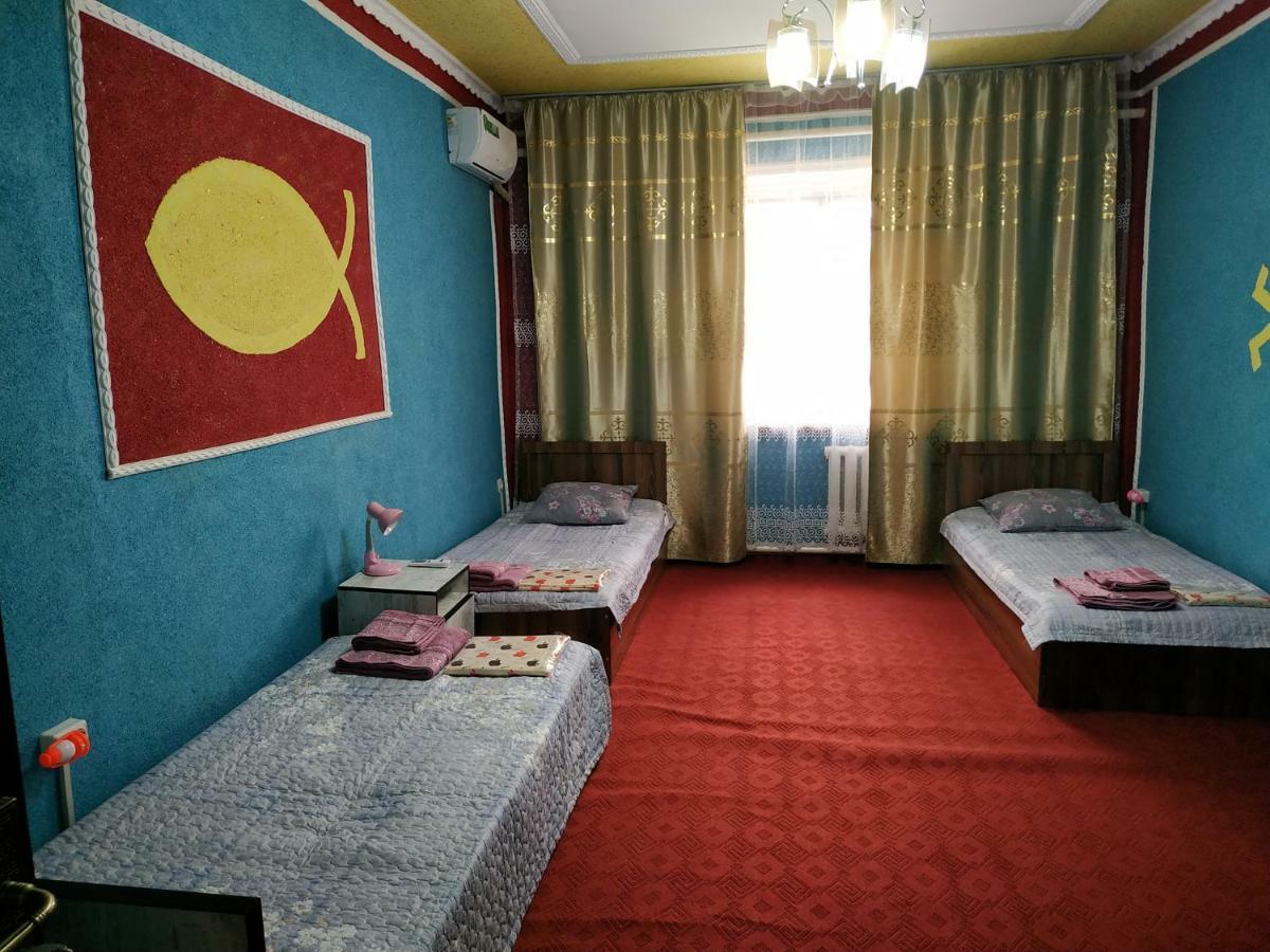 Family Guest House - Friends-J นูกุส ภายนอก รูปภาพ