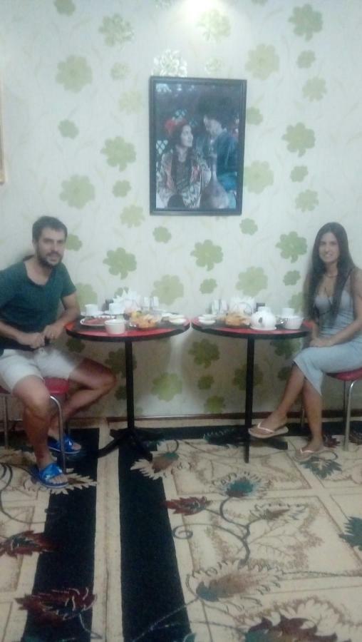 Family Guest House - Friends-J นูกุส ภายนอก รูปภาพ